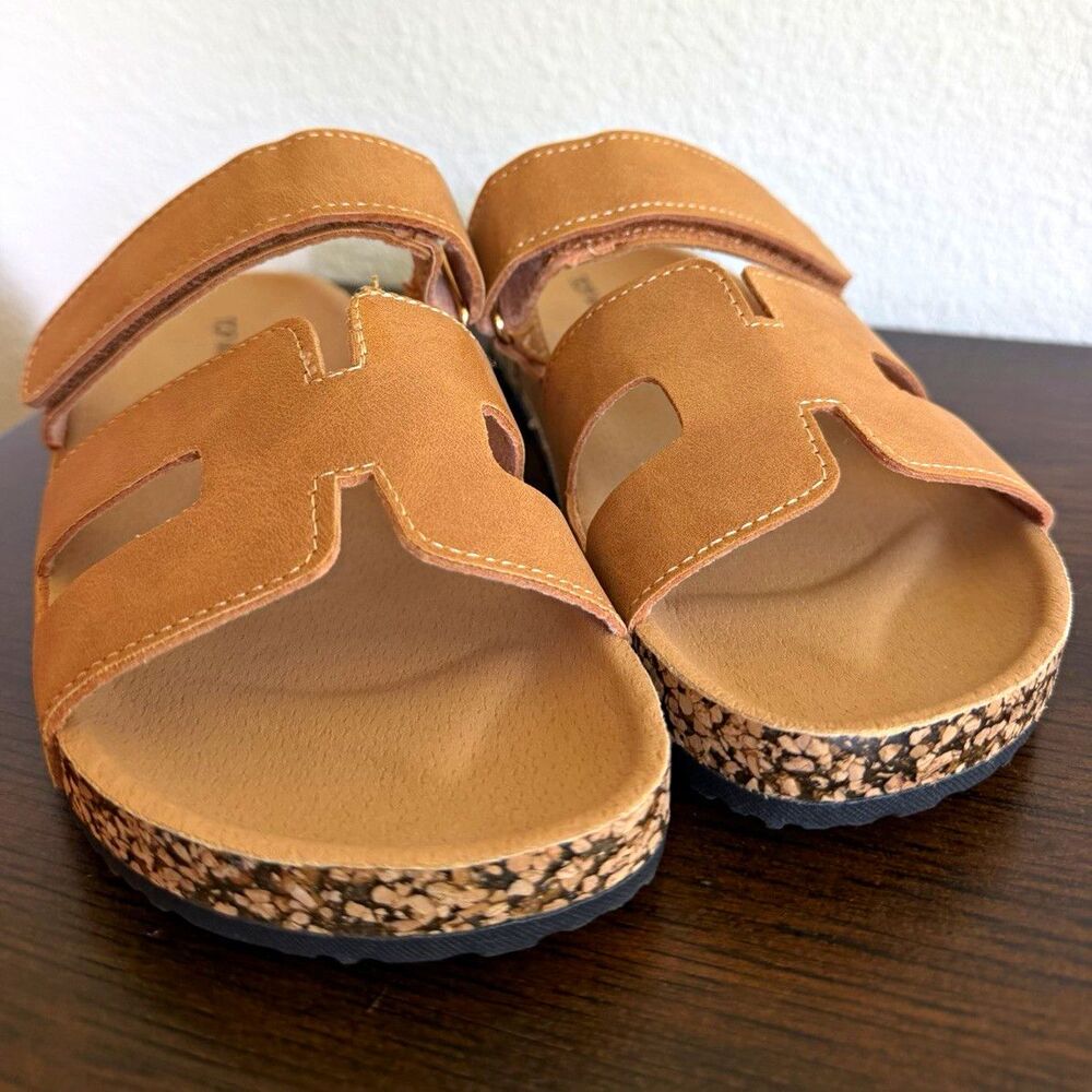 TOP MODA Womens Tan Suede Slide Sandals Hook & Loop Adjustable Strap US 8.5